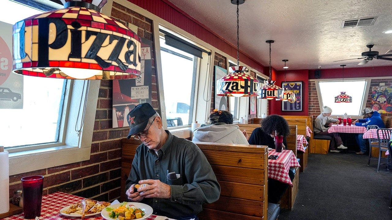 Some Pizza Hut franchise owners renovate select restaurants to restore vintage 'retro' interiors