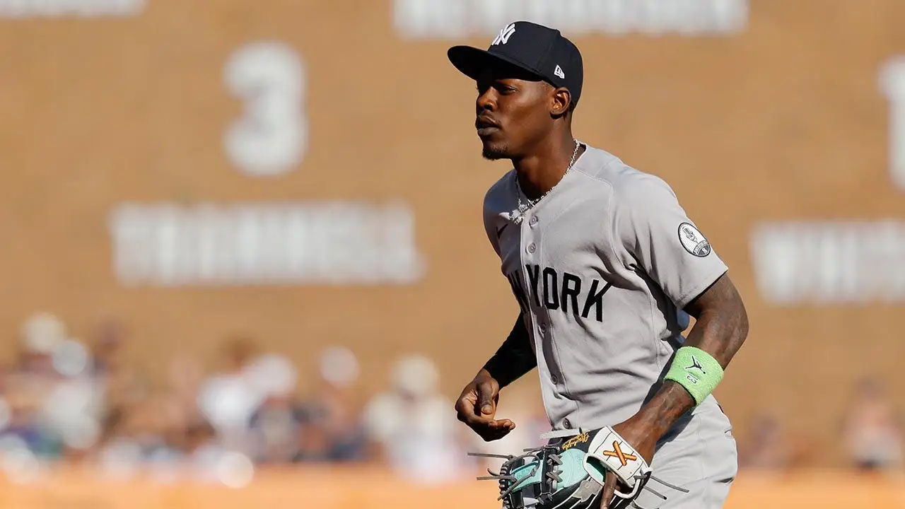 Yankees' Jazz Chisholm Jr. Spotted with Lollipop; Boone Reacts