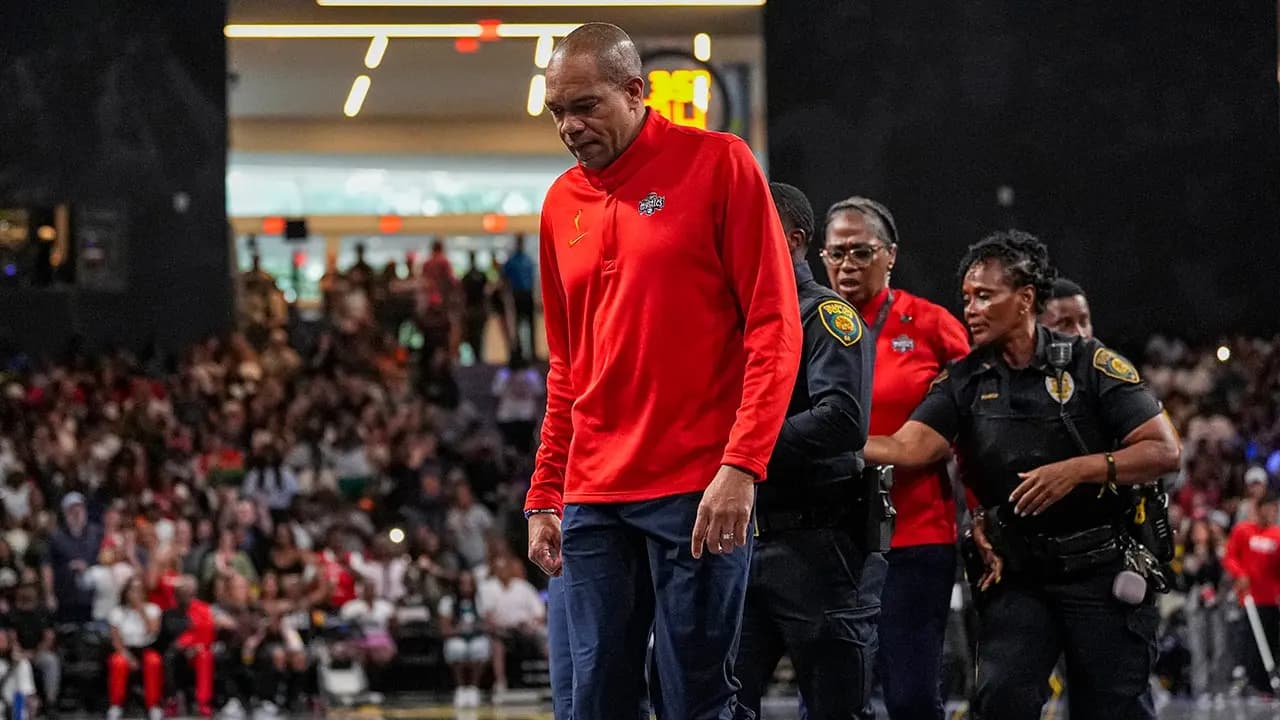Mystics Coach Ejected, Escorted Off Court by Police