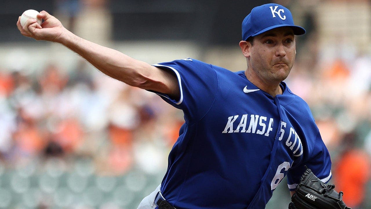 Padres vs. Royals: Low-Scoring Pitching Matchup